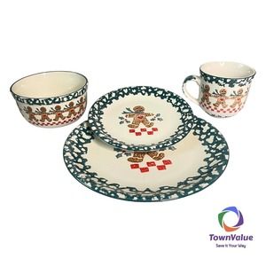 Vintage Gingerbread Tienshan Folk Craft China Dinner Set 4 Piece Green Christmas